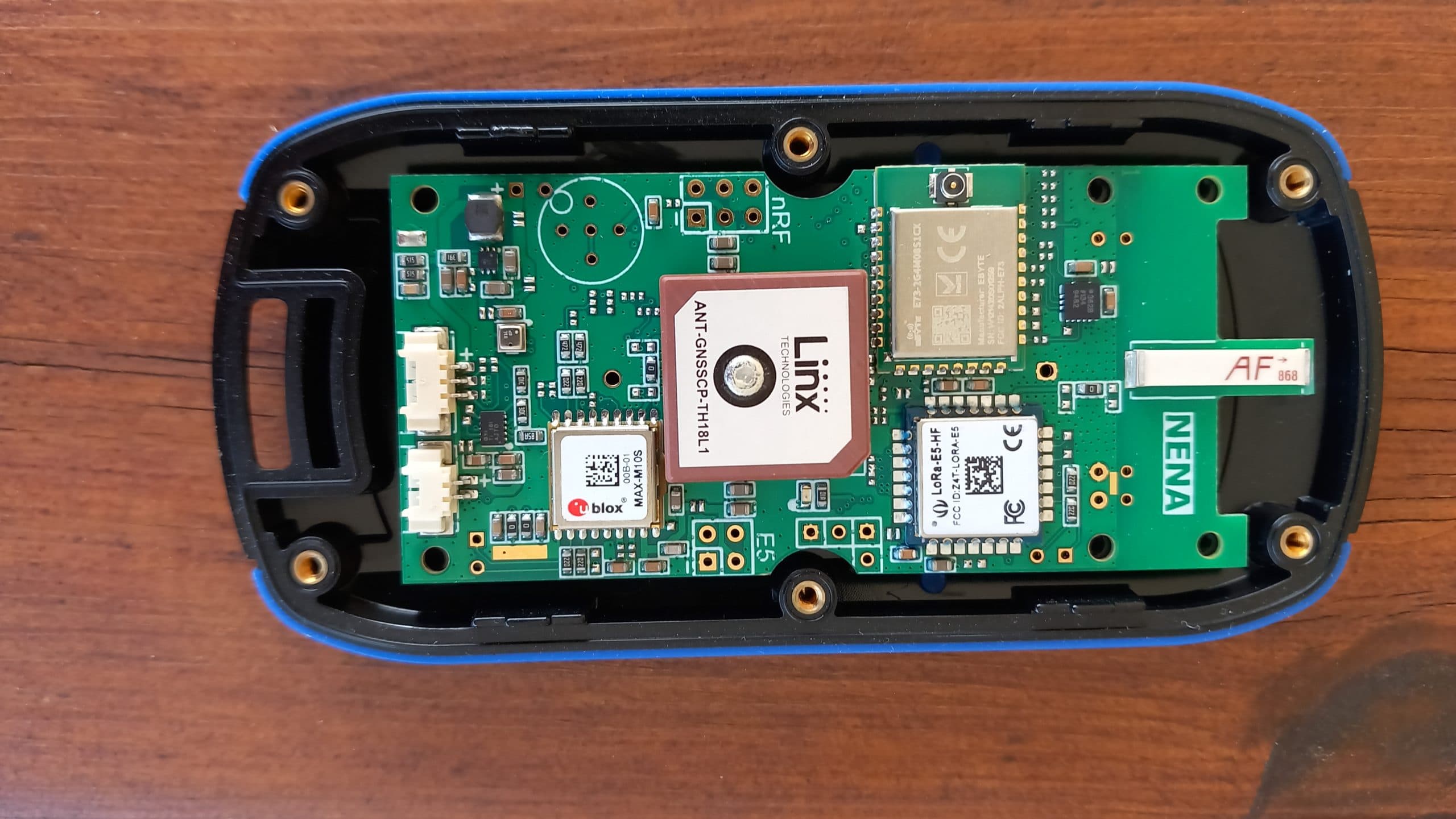安心停泊 – 基于Seeed Wio-E5的LoRa®船舶监控系统