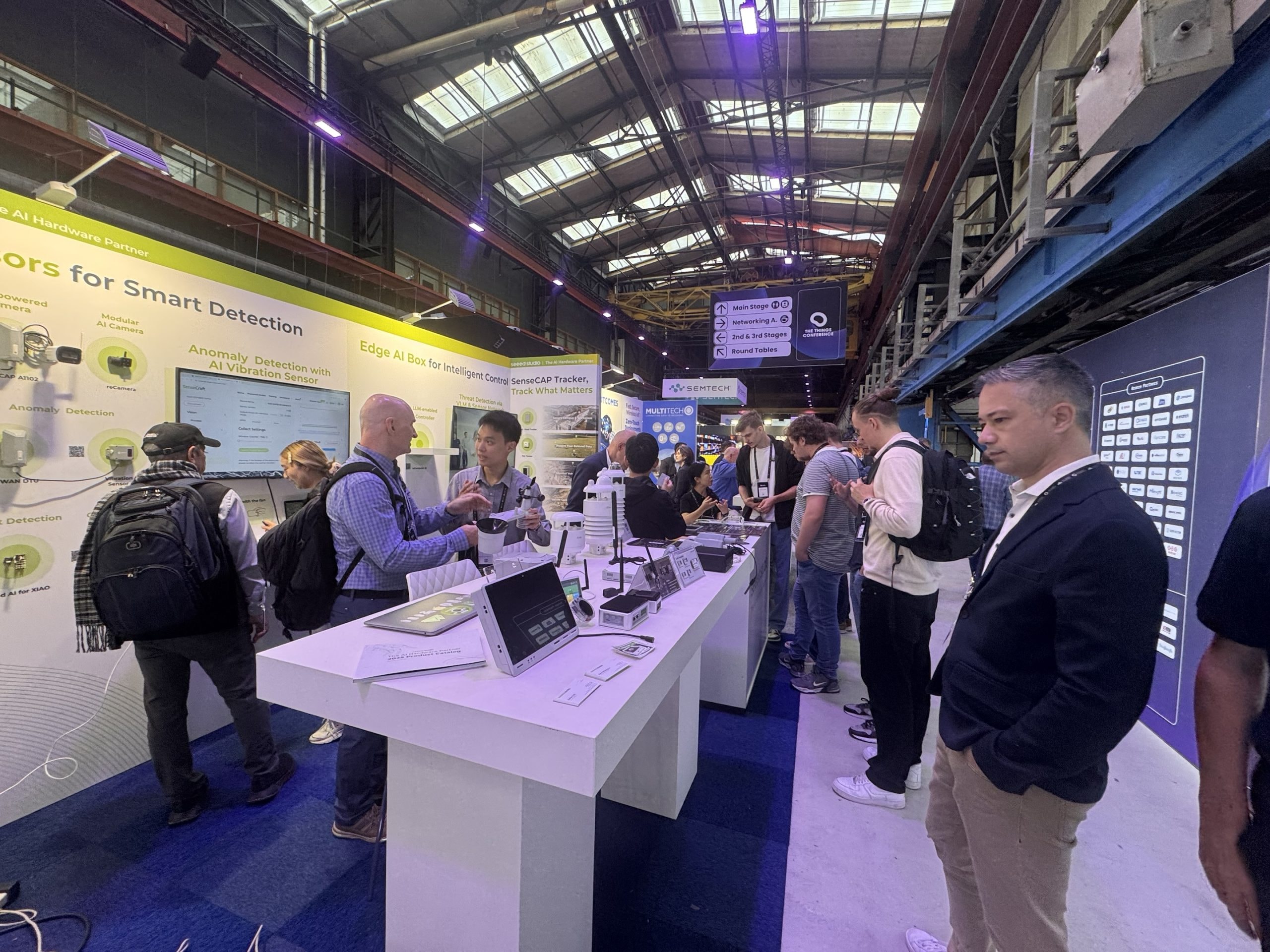 展厅自助讲解助手